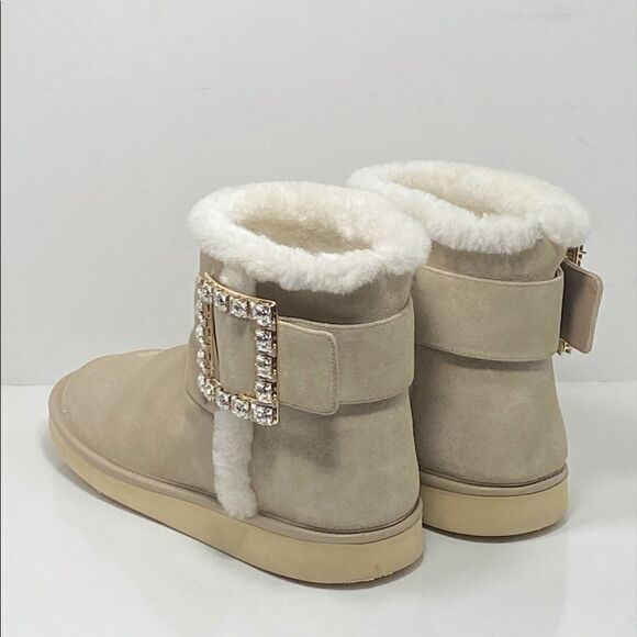 Roger Vivier Winter Viv' Strass suede and shearling ankle boots size 39 - Picture 5 of 15